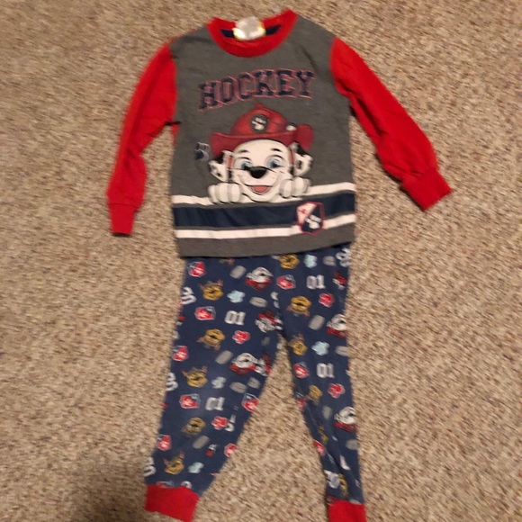 Well Loved Paw Patrol Pajamas - Picture 1 of 4